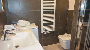 Zora Exclusive Apartment by CHORS