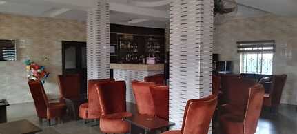 Rizz Park Hotel & Event Center