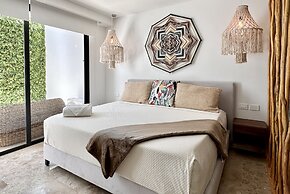 Midtown by Andiani Travel