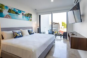 Midtown by Andiani Travel