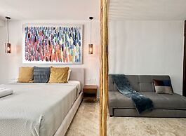Midtown by Andiani Travel