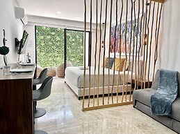 Midtown by Andiani Travel