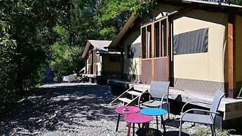 Prehistoric Lodge