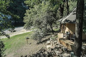 Prehistoric Lodge