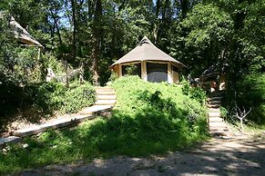 Prehistoric Lodge