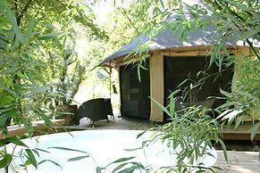 Prehistoric Lodge