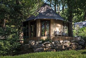 Prehistoric Lodge