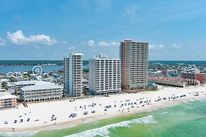 Charming 2bd/1.5ba Beachfront Condo w/ Pool View