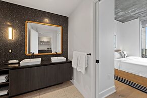 Luxe Condo in Downtown Austin