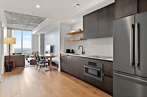 Luxe Condo in Downtown Austin