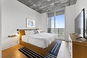 Luxe Condo in Downtown Austin
