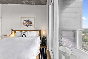 Luxe Condo in Downtown Austin