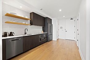 Luxe Condo in Downtown Austin