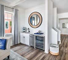 Margaritaville Beach Cottage Resort PCB