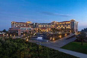 Days Hotel By Wyndham Fangchenggang Bailang Beach