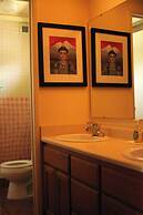 Ashland Commons Hostel