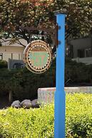 Ashland Commons Hostel