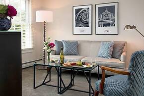 The Inn at English Meadows