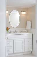 The Inn at English Meadows