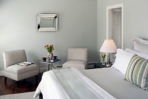 The Inn at English Meadows