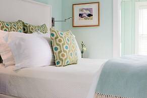 The Inn at English Meadows