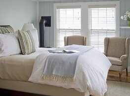 The Inn at English Meadows