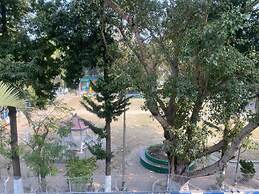 Goroomgo Hotel Wow Kolkata