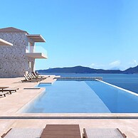 Synthesis in Lefkada