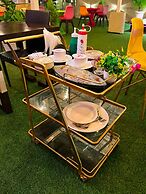 THE KASTURI HOTEL & RESTURANT