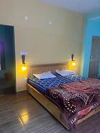 Footsteps Hostel and Cafe