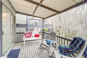 Sugar Mountain Ski Retreat: Walk to Chairlift!