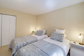 Sugar Mountain Ski Retreat: Walk to Chairlift!