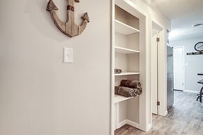 Conneaut Lake Apartment < 1 Mi to Waterfront!