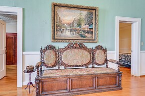 Downtown Mocksville Apartment - Walk to Shops!