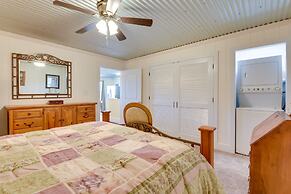 Alabama Lakefront Getaway w/ Kayaks & Patio