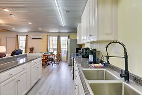 Alabama Lakefront Getaway w/ Kayaks & Patio