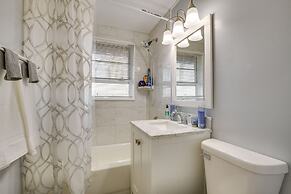 Country Club Hills Home: Walk to Rec Center!