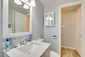 Country Club Hills Home: Walk to Rec Center!