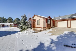 Angel Fire Townhome w/ Hot Tub: 2 Mi to Ski Resort