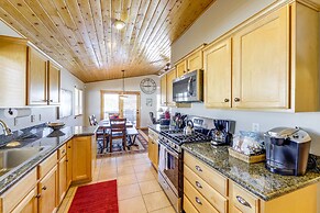 Angel Fire Townhome w/ Hot Tub: 2 Mi to Ski Resort