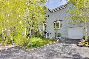 Spacious Townhome Near Main St & Lake Dillon!