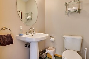 Spacious Townhome Near Main St & Lake Dillon!