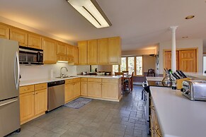 Spacious Townhome Near Main St & Lake Dillon!