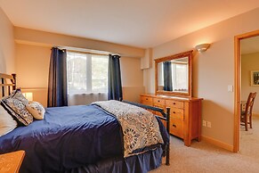 Spacious Townhome Near Main St & Lake Dillon!