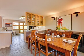 Spacious Townhome Near Main St & Lake Dillon!