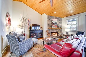 Hike & Boat: Cozy Bear Lake Cottage!