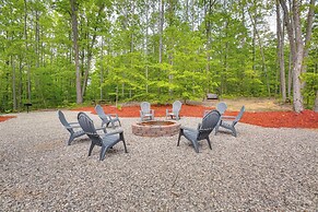 Michigan Retreat w/ Fire Pit & Grill, Near Lakes!