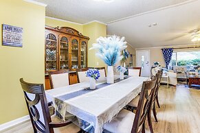 Lake Livingston Home w/ Dock & Deck!