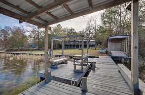 Lake Livingston Home w/ Dock & Deck!