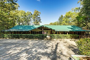 Lake Livingston Home w/ Dock & Deck!